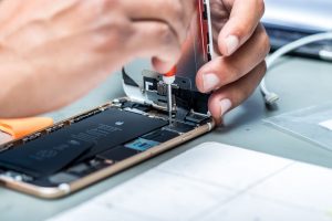 رایج ترین تعمیرات سخت افزاری آیفون را بشناسید!