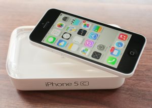 ال سی دی آیفون 5
